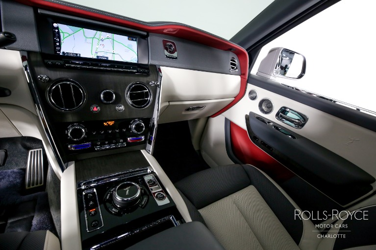 Used-2021-Rolls-Royce-Cullinan