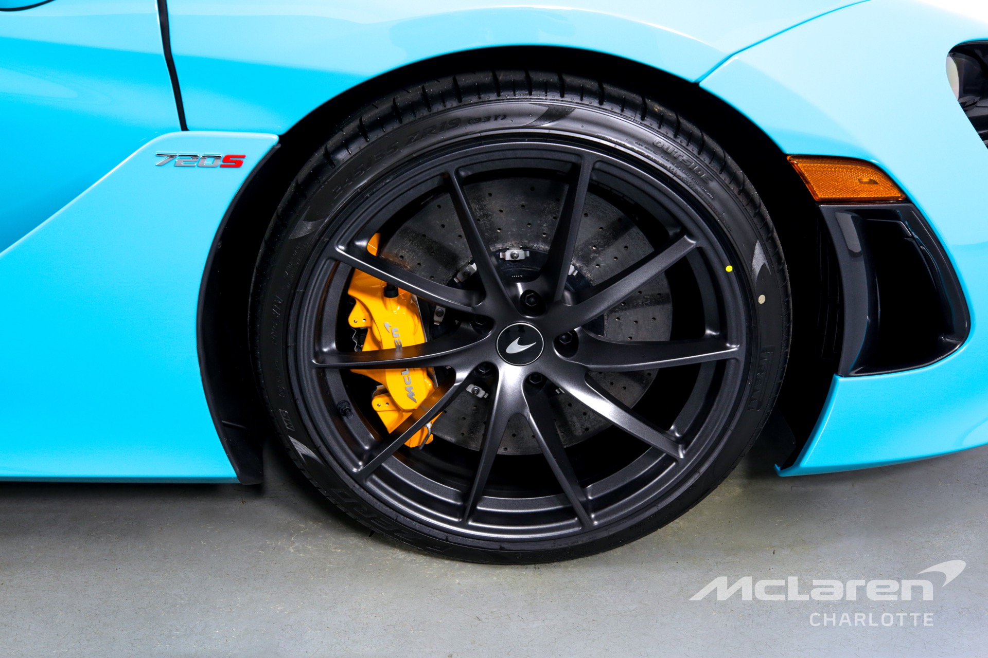 New 2022 McLaren 720S Spider Performance | Charlotte, NC