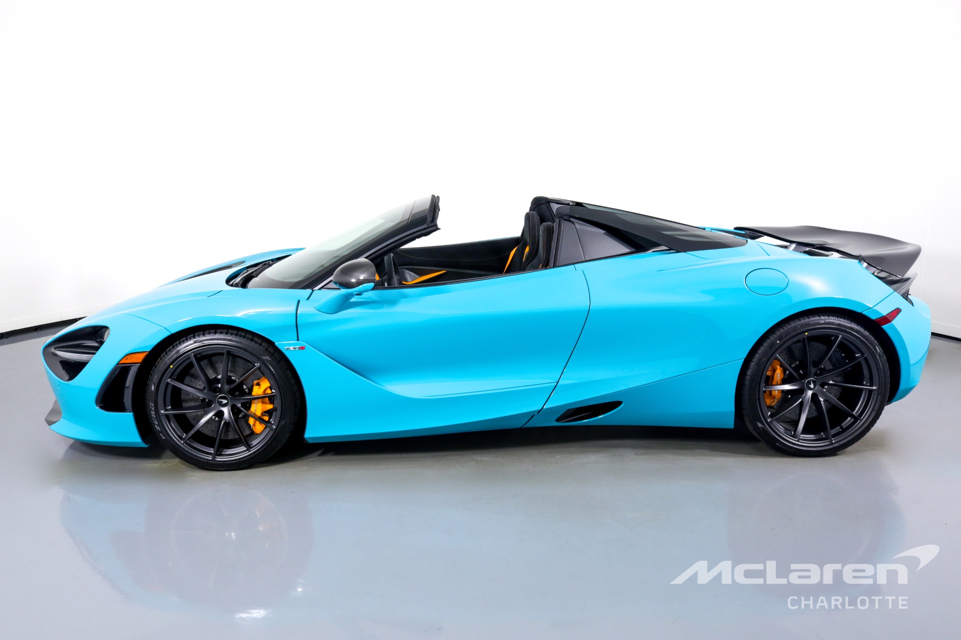 New 2022 McLaren 720S Spider Performance | Charlotte, NC