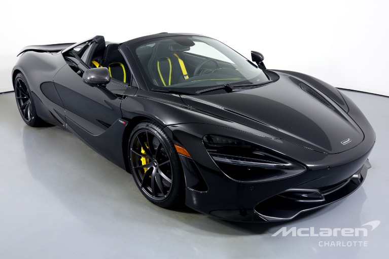 Used-2022-McLaren-720S-Spider-Performance