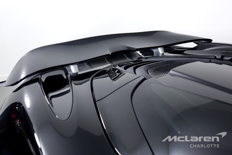 Used-2022-McLaren-720S-Spider-Performance