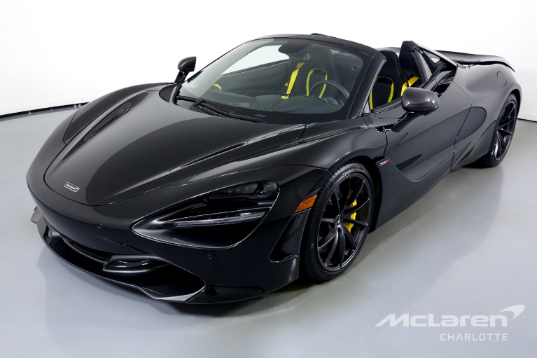 Used-2022-McLaren-720S-Spider-Performance