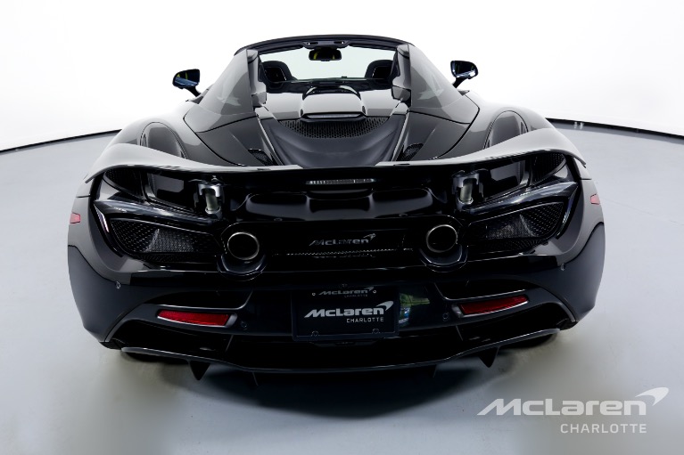Used-2022-McLaren-720S-Spider-Performance