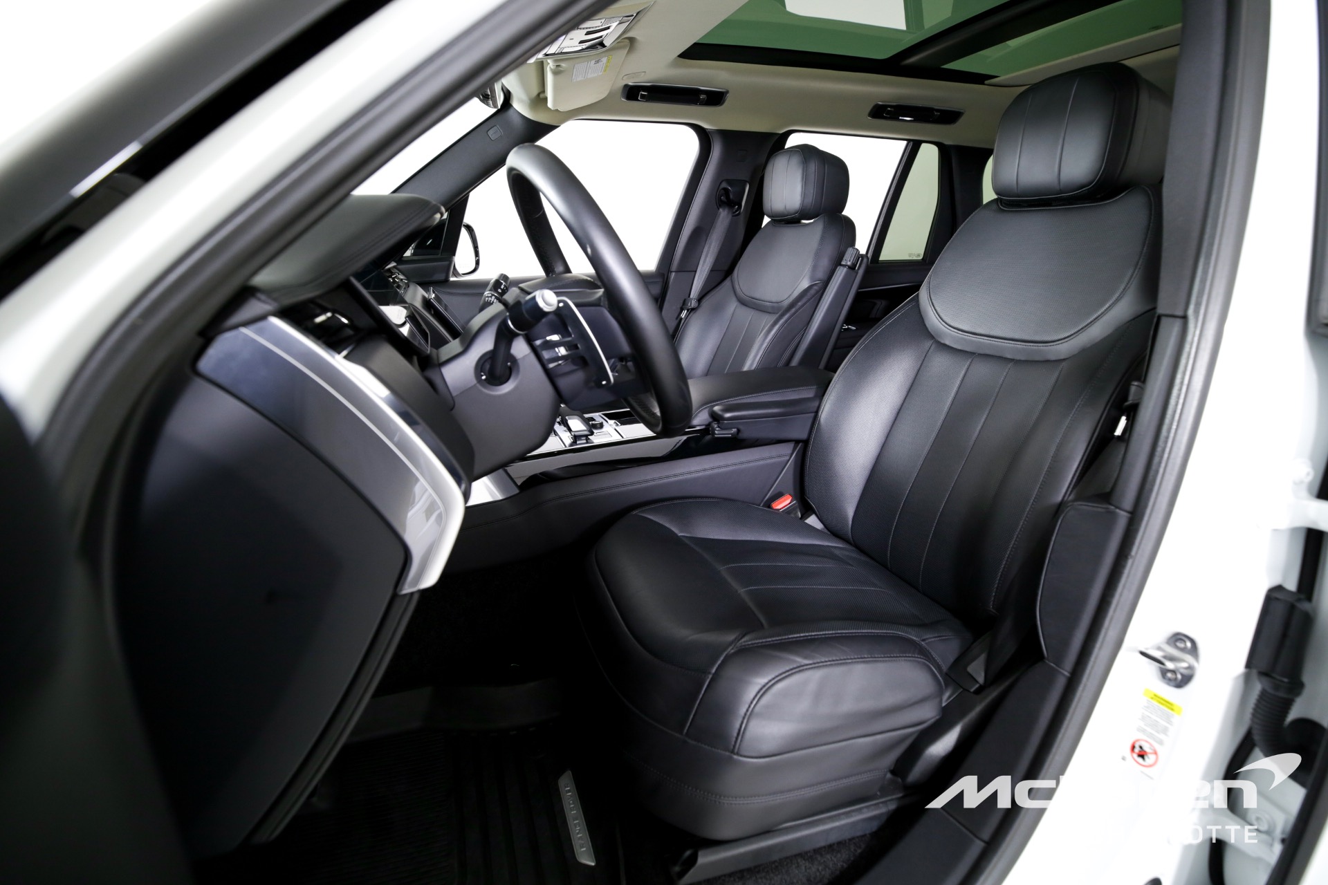 Used 2022 LAND ROVER RANGE ROVER P400 SE | Charlotte, NC