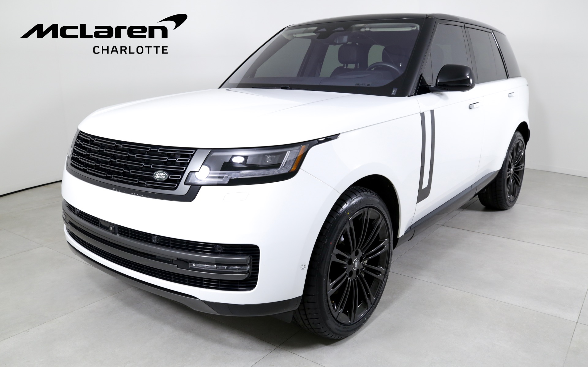 Hood Fender & Mirror Kit | LAND ROVER RANGE ROVER (NEW STYLE) LWB 2022 Hood Fender & Mirror Kit | LAND ROVER RANGE ROVER (NEW STYLE) LWB 2022