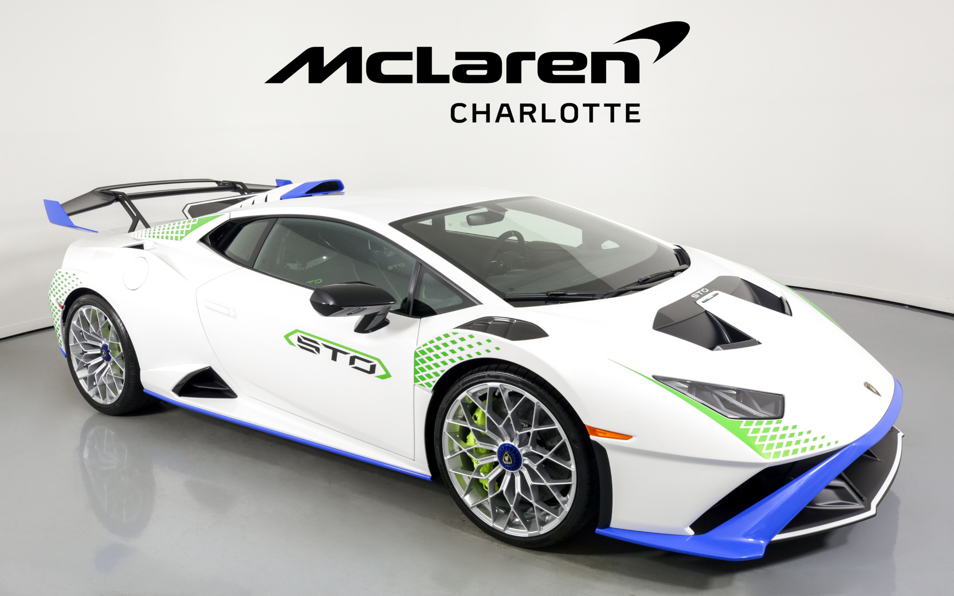 Used 2022 Lamborghini Huracan LP 640-4 STO | Charlotte, NC
