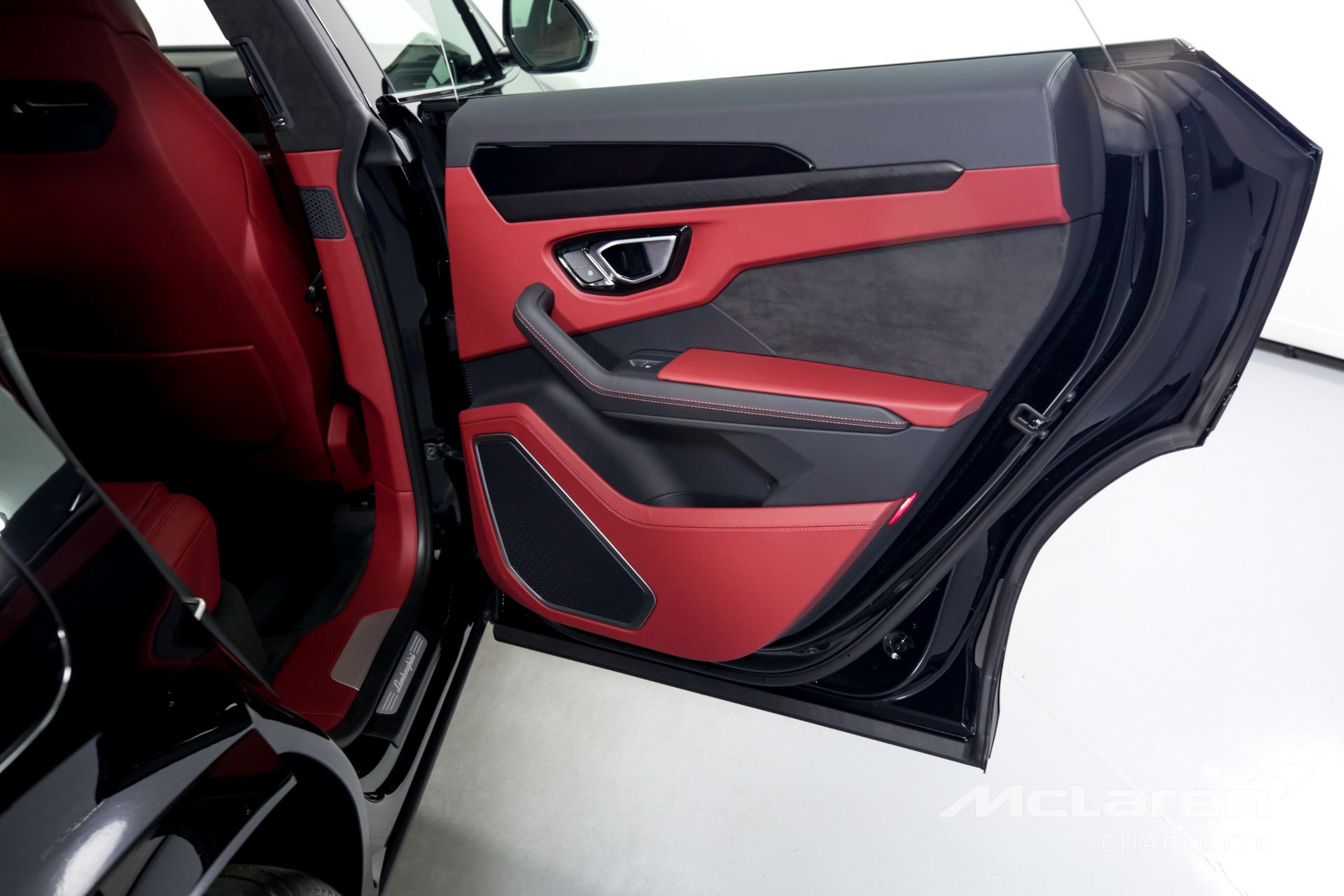 Used 2022 Lamborghini Urus | Charlotte, NC