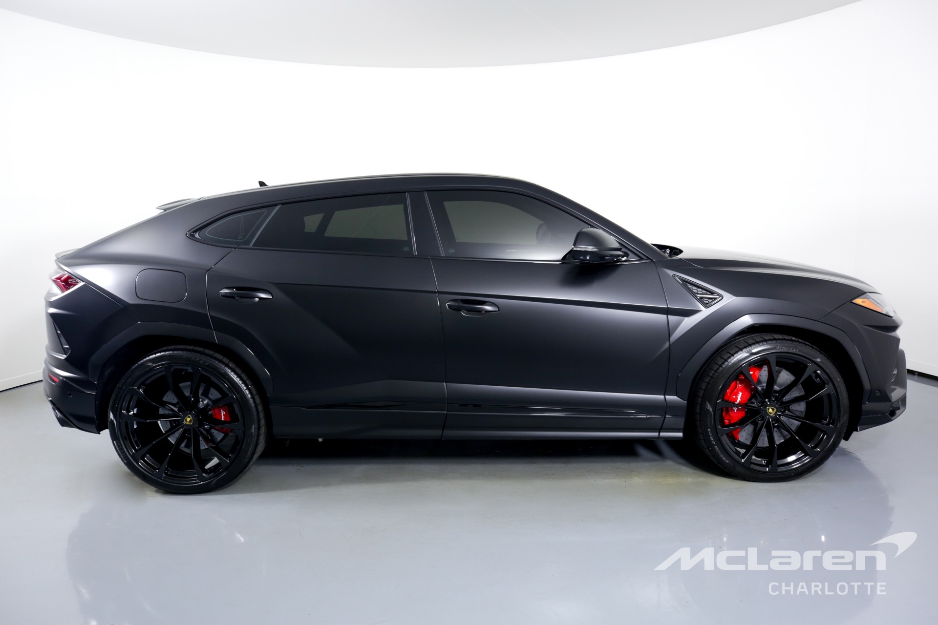 Used 2022 Lamborghini Urus | Charlotte, NC