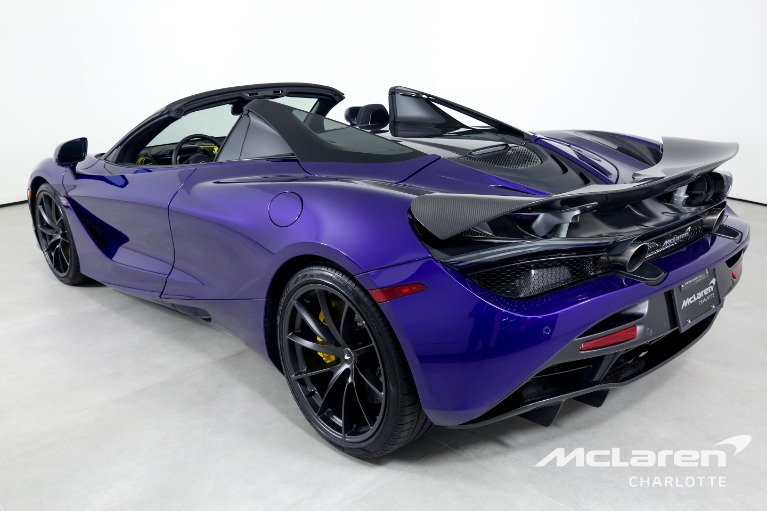 New-2022-McLaren-720S-Spider-Performance