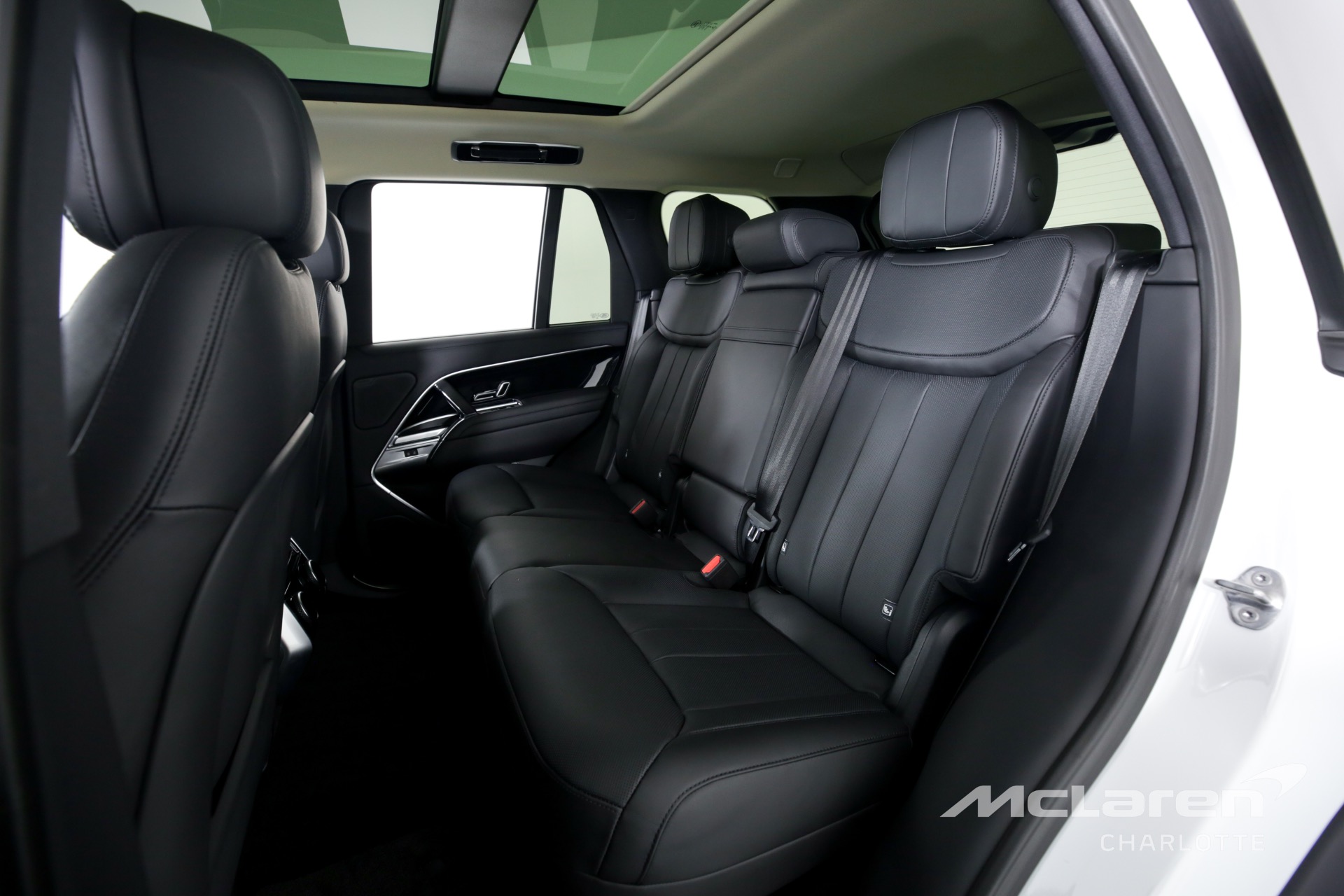 Used 2022 Land Rover Range Rover P400 SE | Charlotte, NC