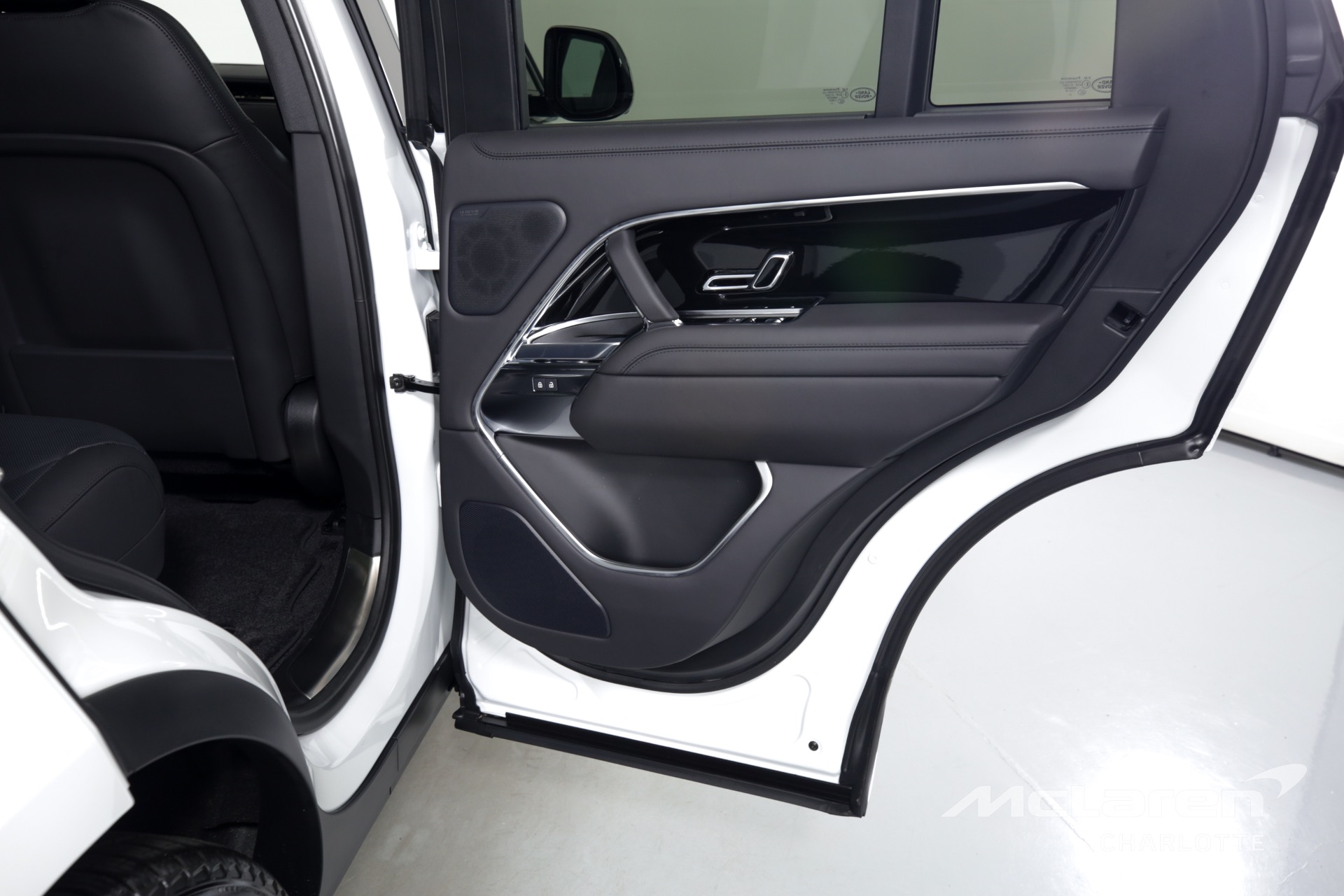 Used 2022 Land Rover Range Rover P400 SE | Charlotte, NC