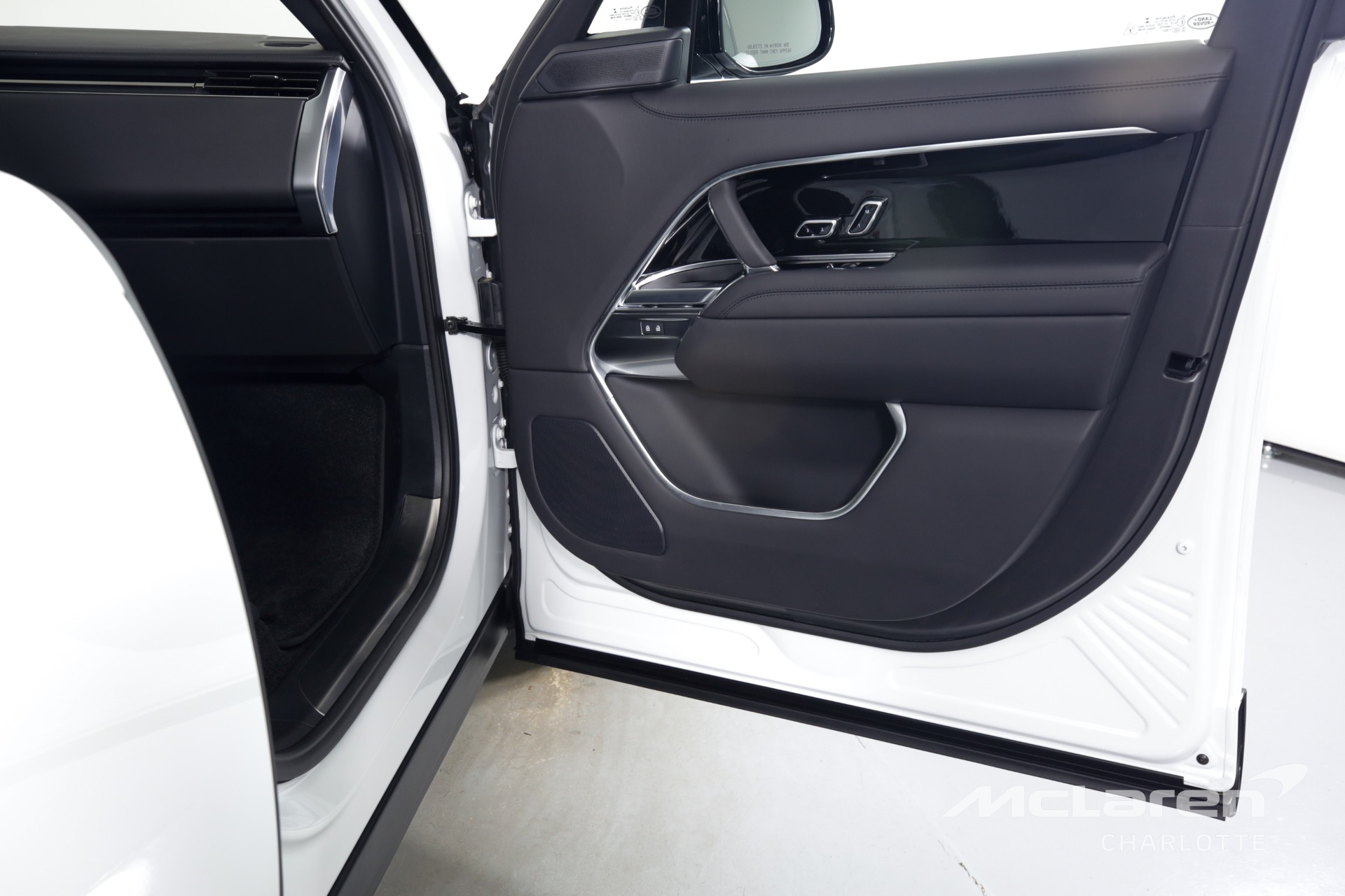 Used 2022 Land Rover Range Rover P400 SE | Charlotte, NC