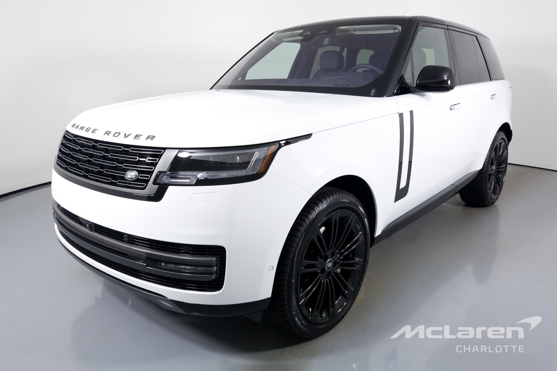 Used 2022 Land Rover Range Rover P400 SE | Charlotte, NC