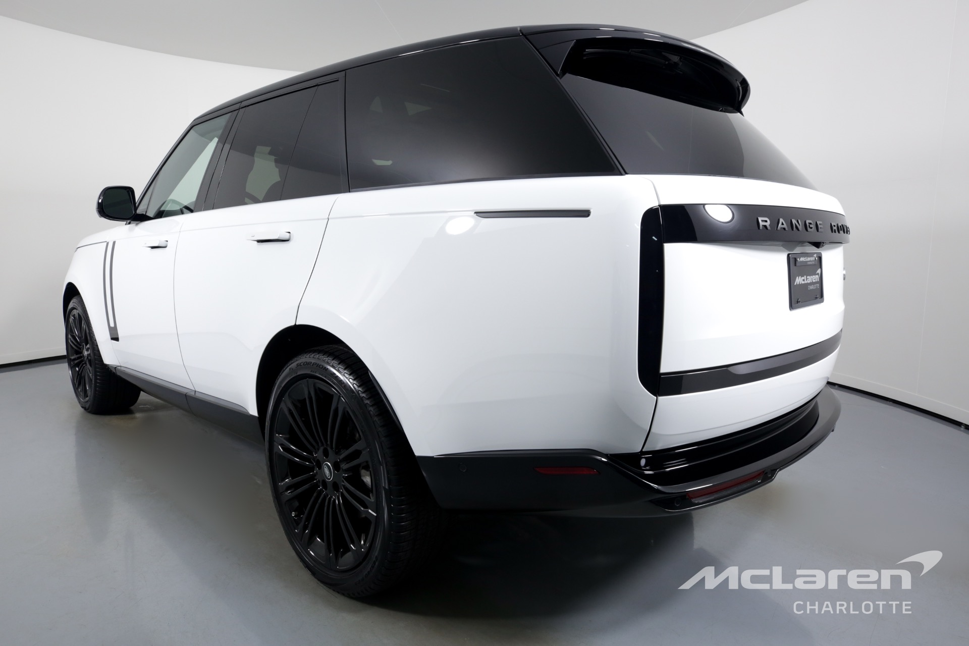 Used 2022 Land Rover Range Rover P400 SE | Charlotte, NC