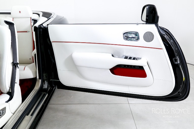 Used-2017-Rolls-Royce-Dawn