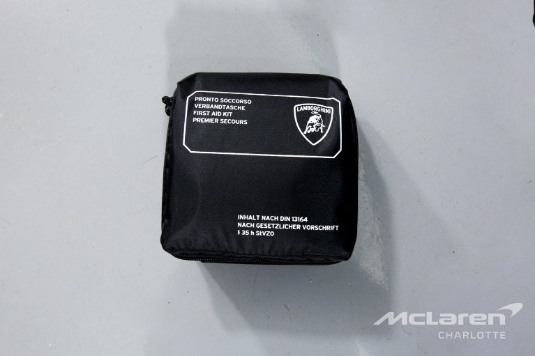 Used-2022-LAMBORGHINI-URUS