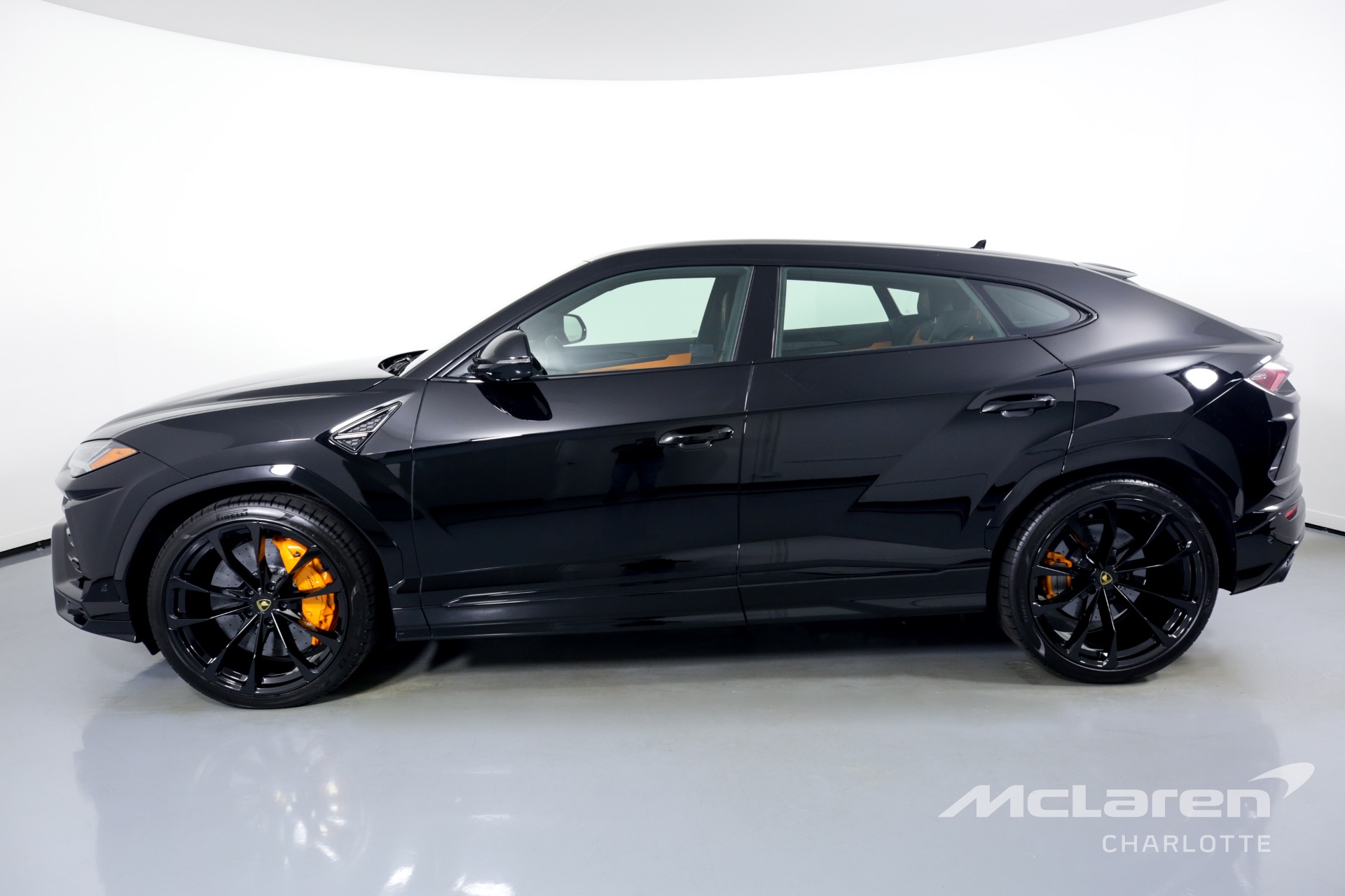 Used 2022 LAMBORGHINI URUS | Charlotte, NC