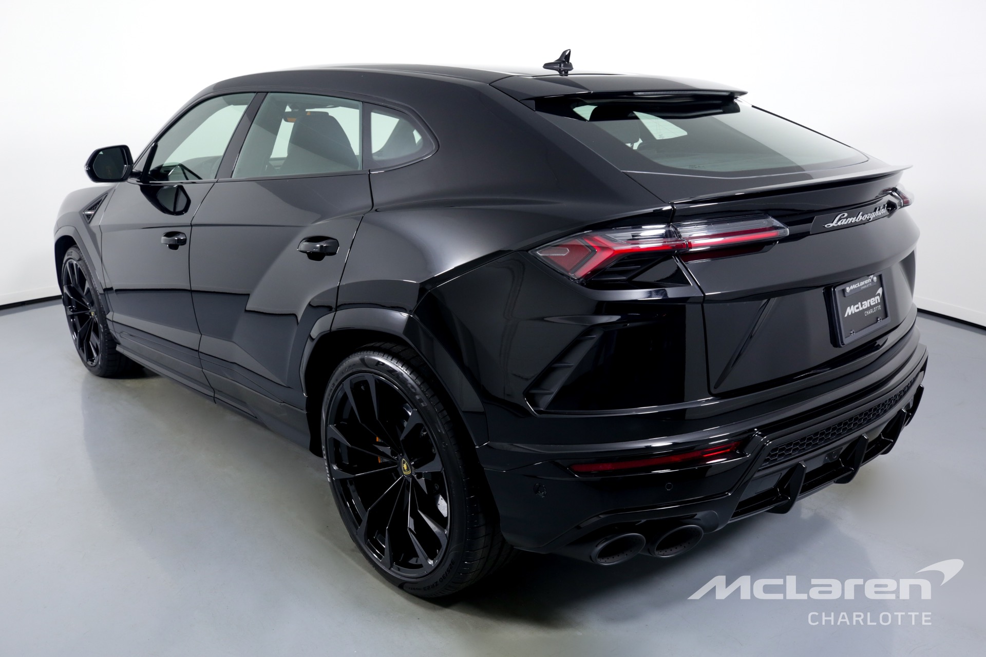 Used 2022 LAMBORGHINI URUS | Charlotte, NC