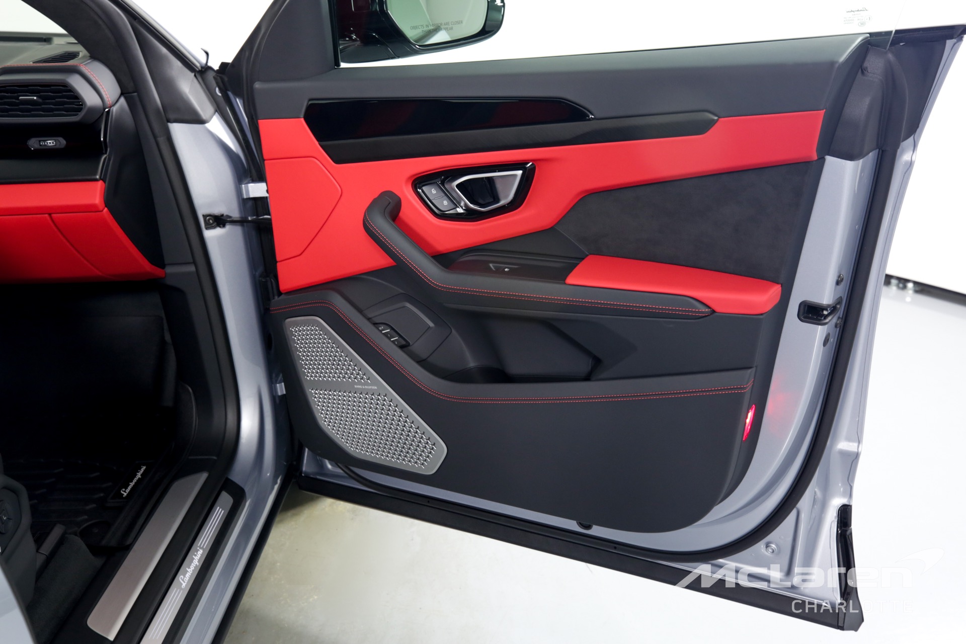 Used 2022 LAMBORGHINI URUS | Charlotte, NC