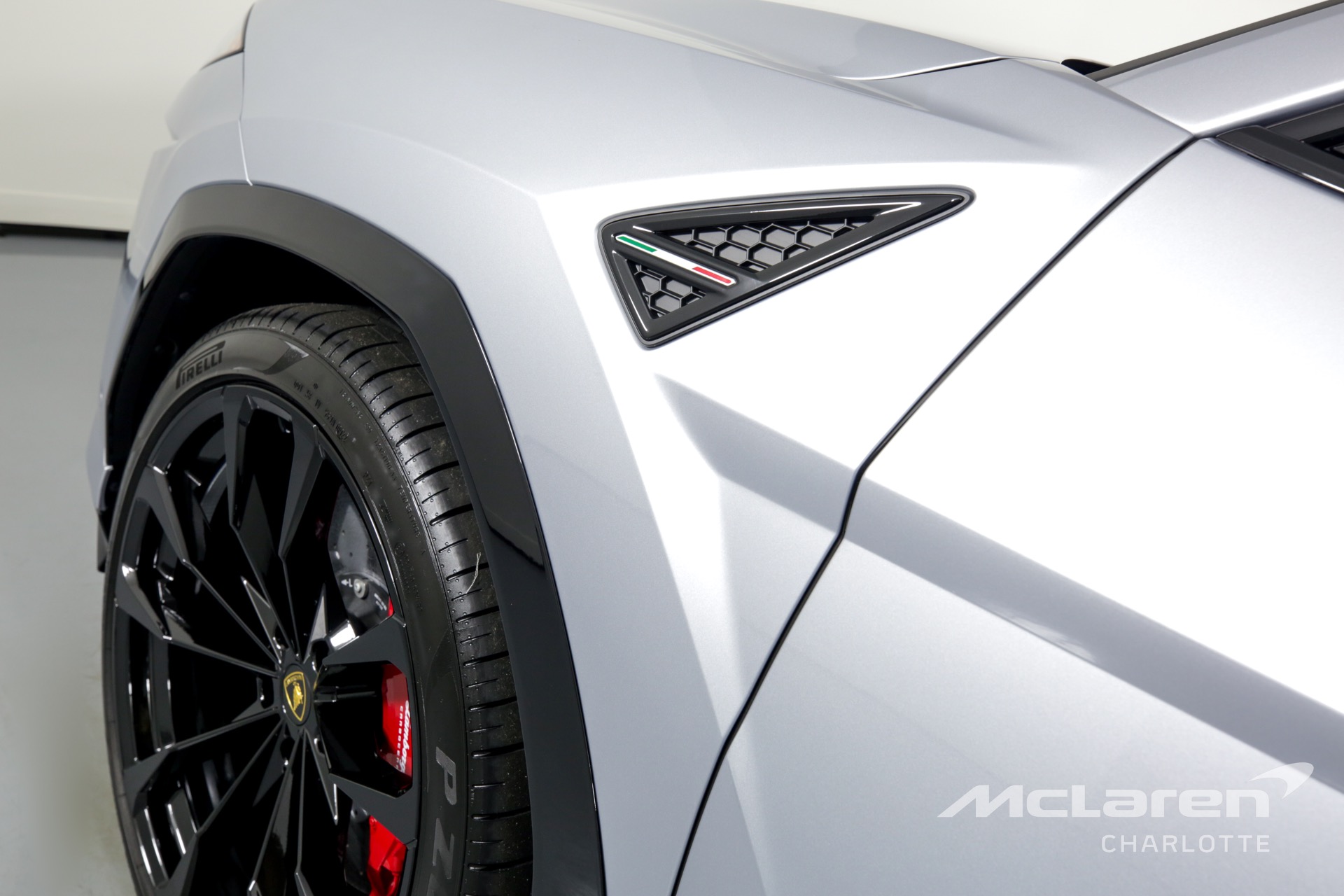 Used 2022 LAMBORGHINI URUS | Charlotte, NC