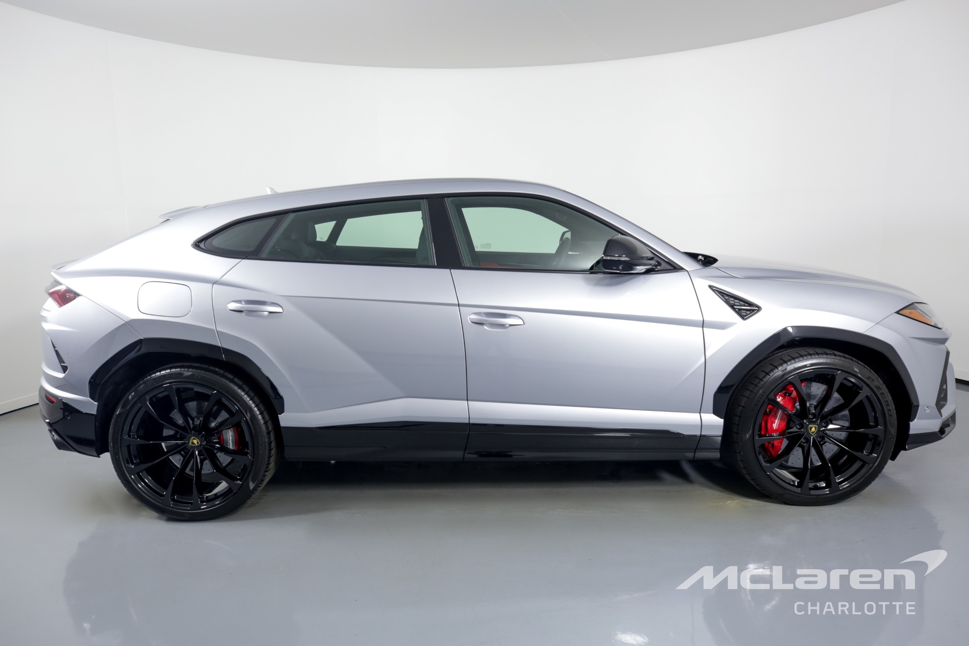 Used 2022 LAMBORGHINI URUS | Charlotte, NC