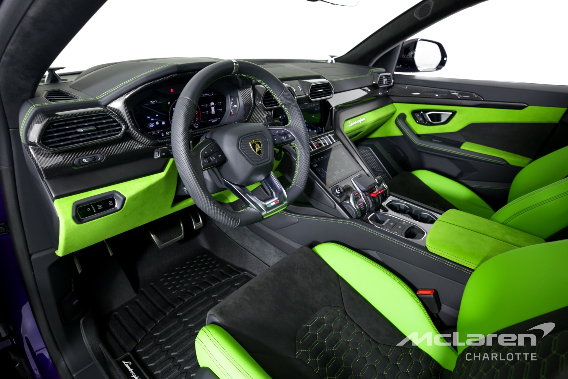 Used 2022 LAMBORGHINI URUS | Charlotte, NC