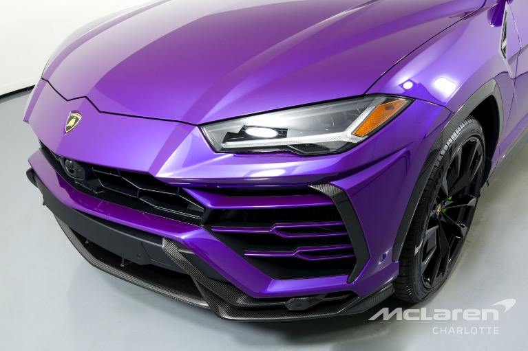 Used-2022-LAMBORGHINI-URUS