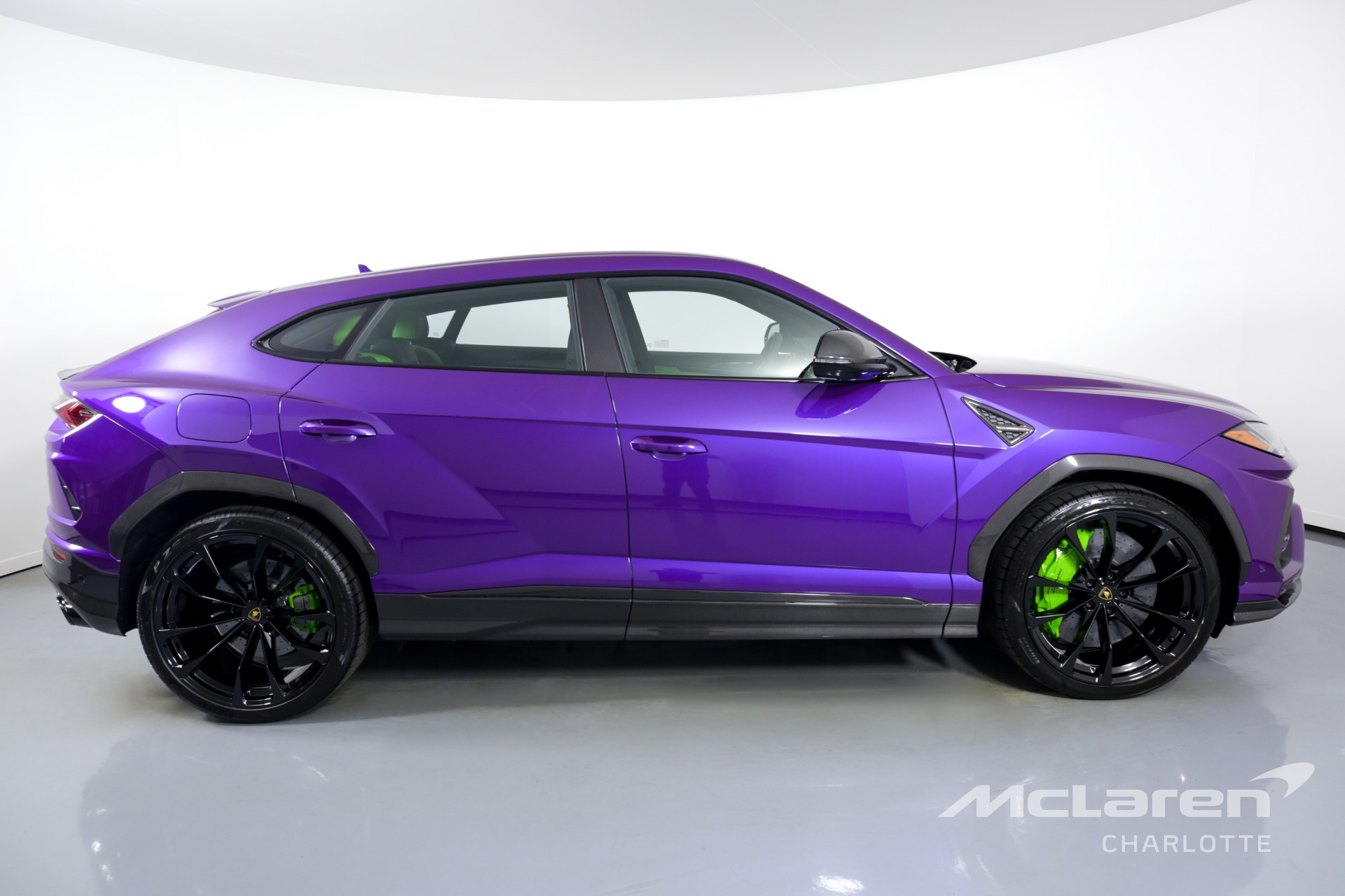 Used 2022 LAMBORGHINI URUS | Charlotte, NC