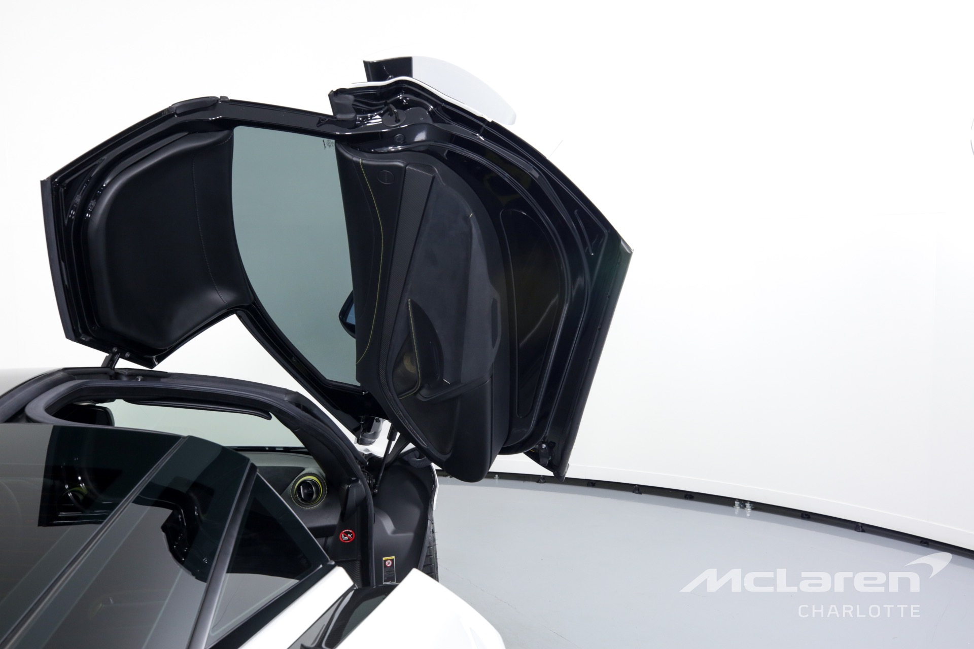 Used 2018 McLaren 720S Performance | Charlotte, NC