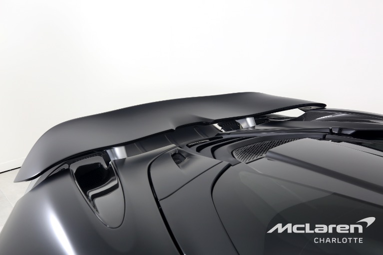 Used-2022-McLaren-720S-Spider-Performance