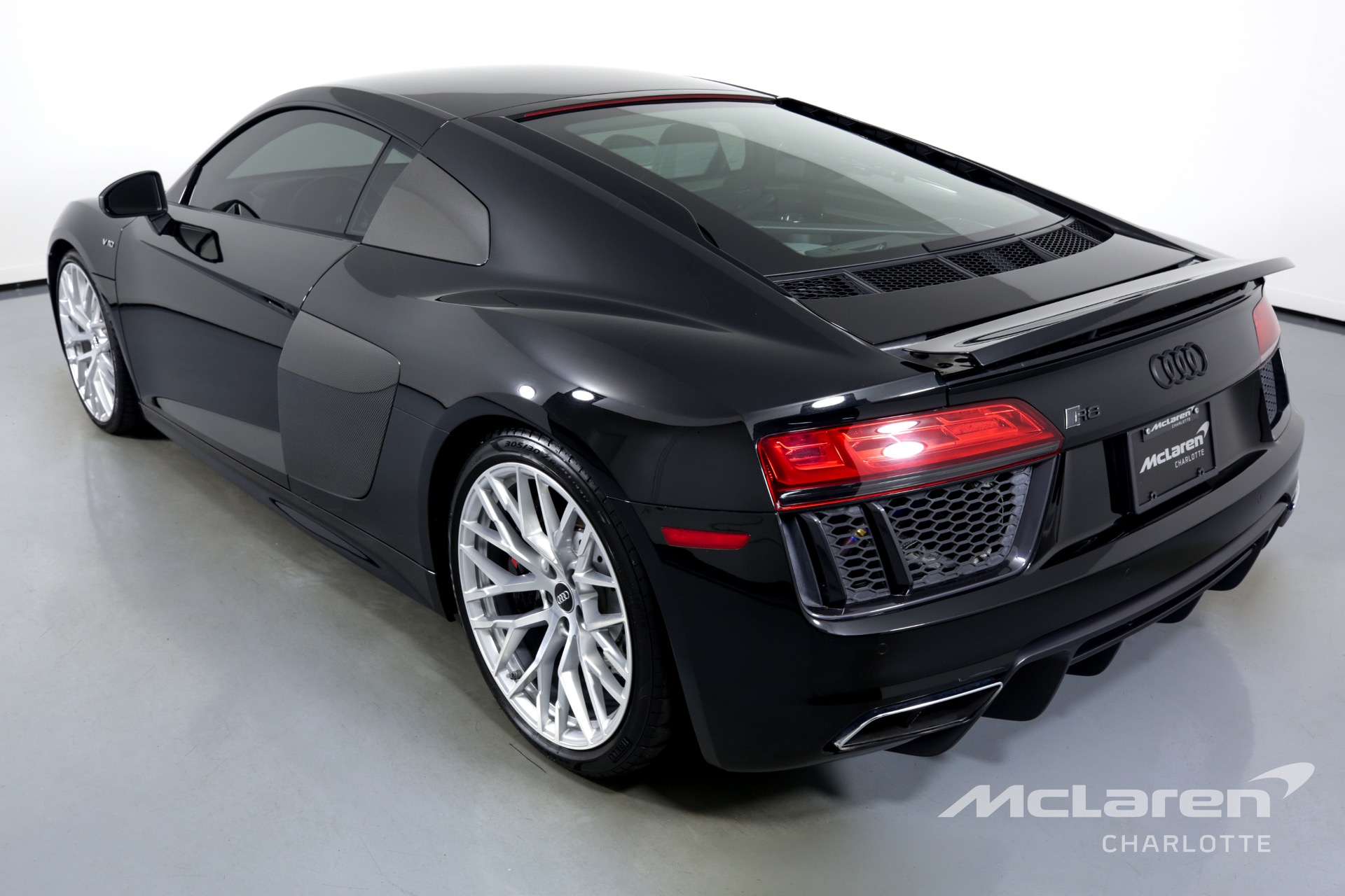 Used 2017 Audi R8 5.2 quattro V10 | Charlotte, NC