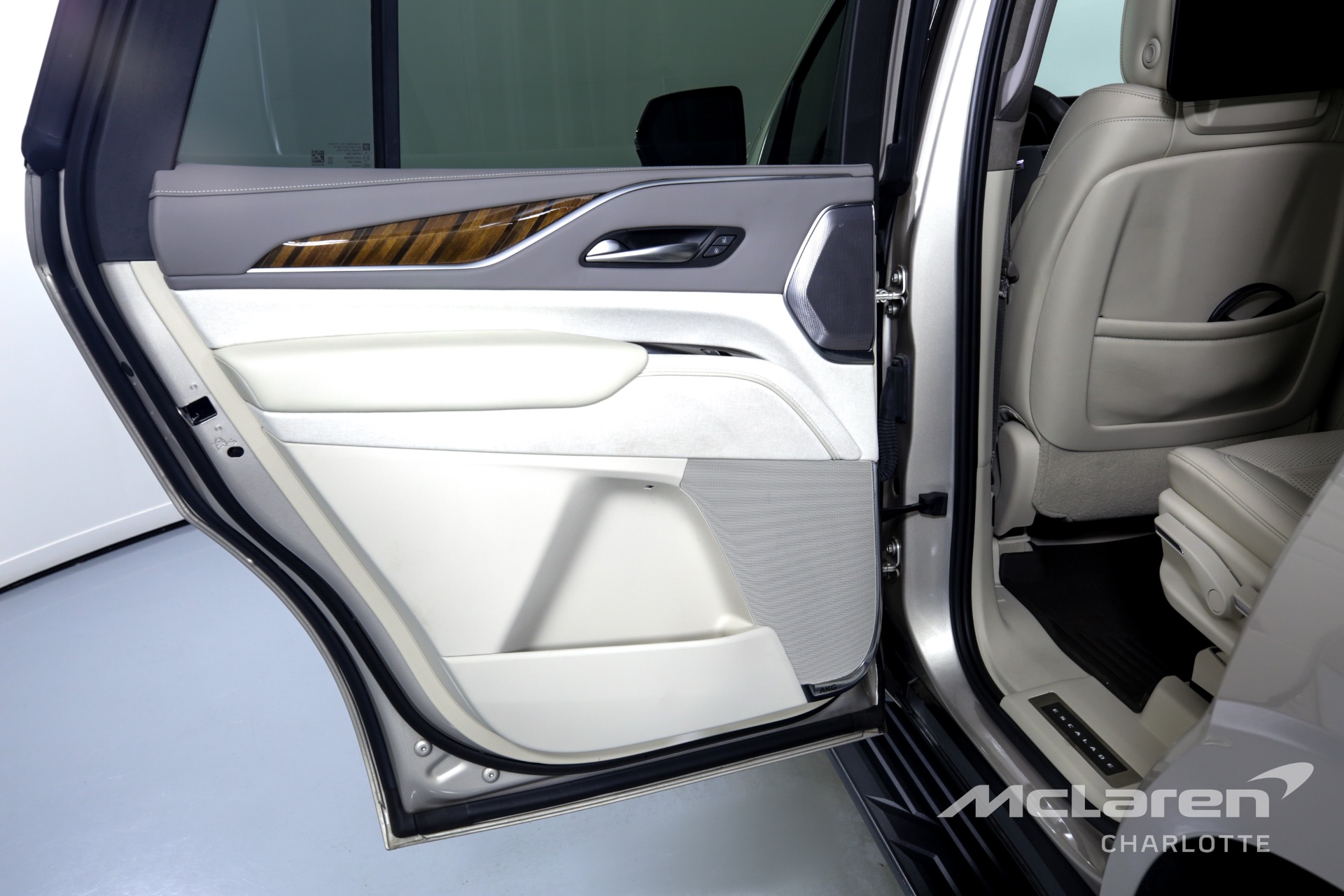 Used 2021 Cadillac Escalade Premium Luxury Platinum | Charlotte, NC