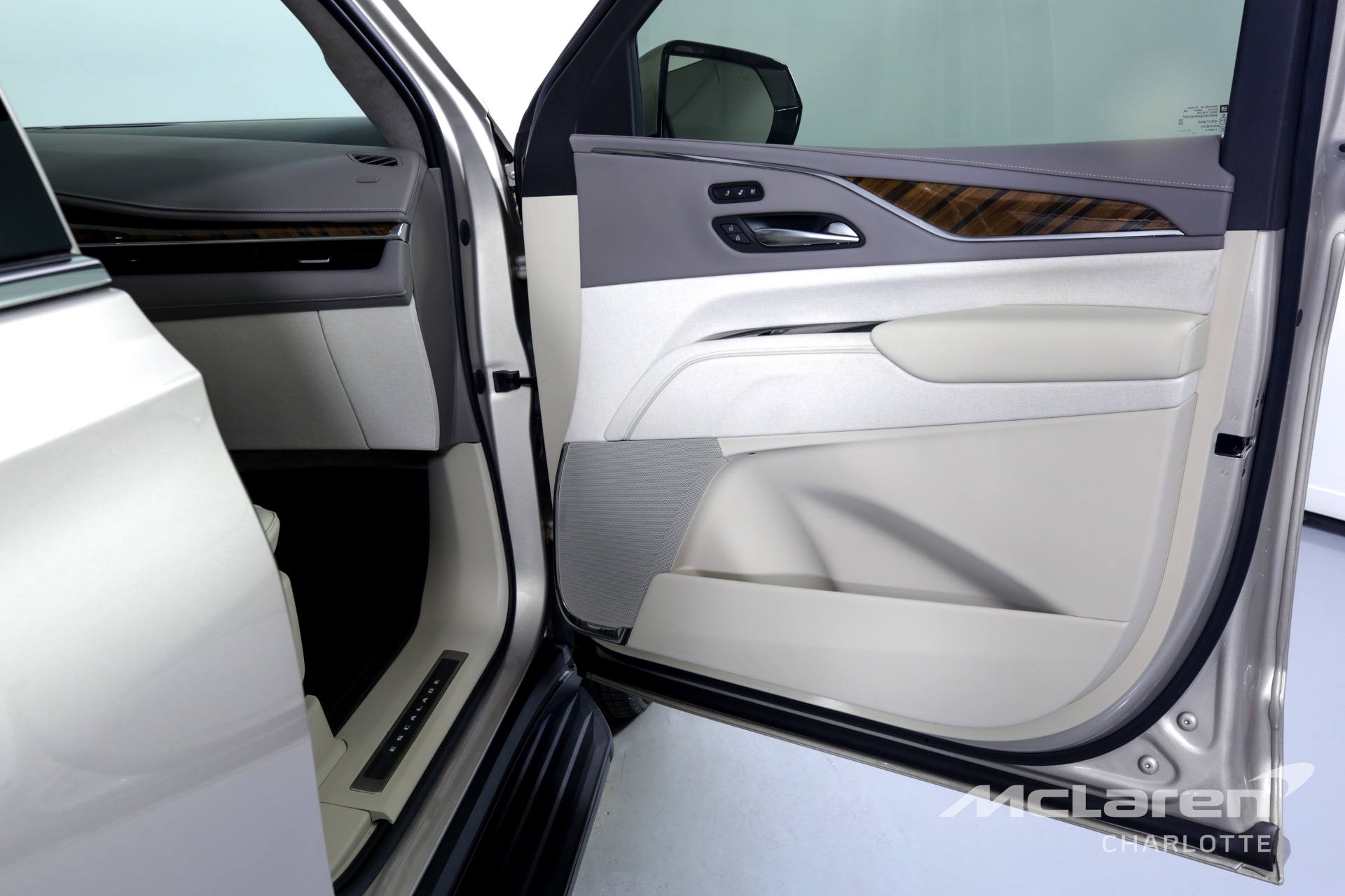 Used 2021 Cadillac Escalade Premium Luxury Platinum | Charlotte, NC
