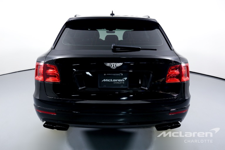 Used-2019-Bentley-Bentayga-V8