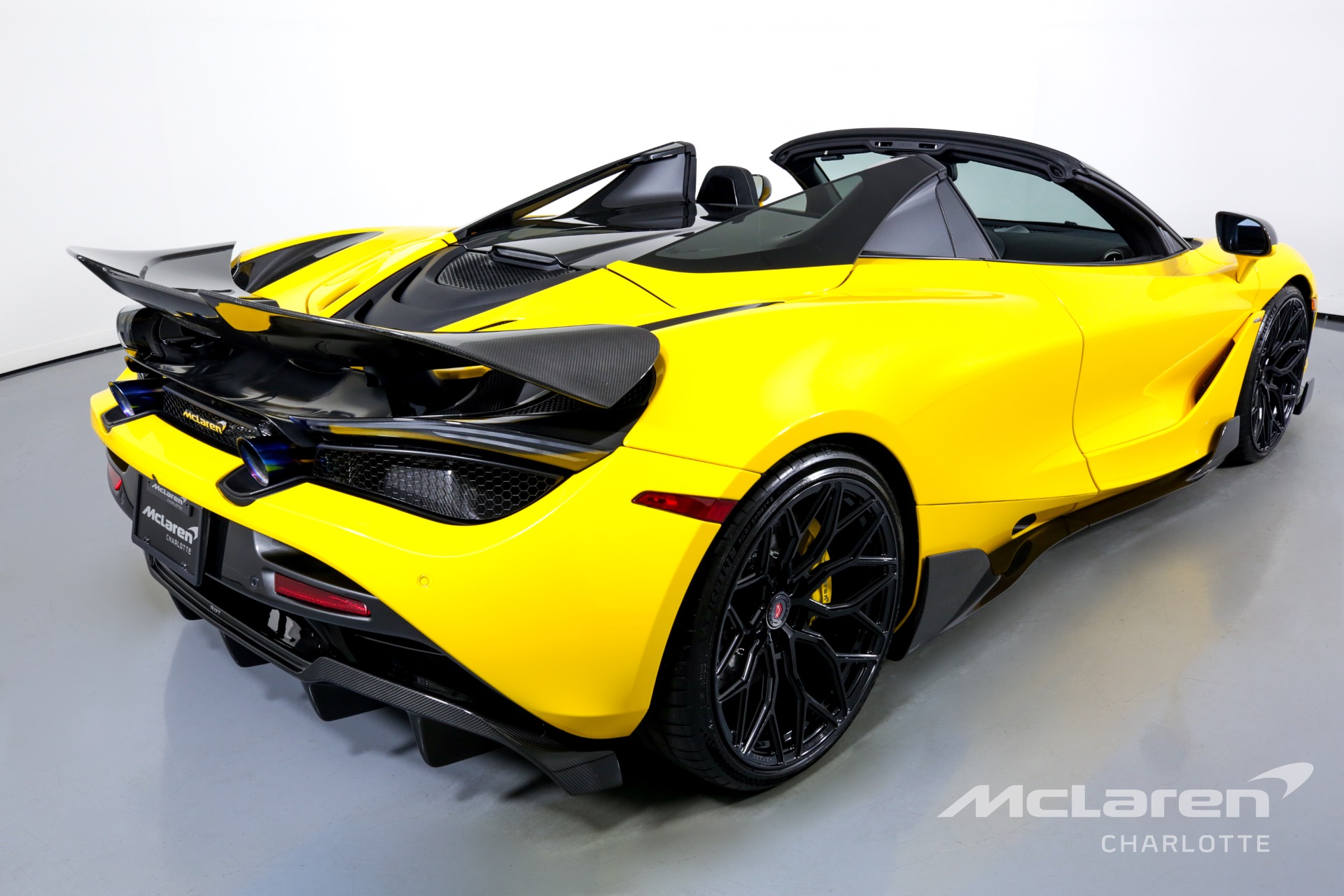 Used 2022 McLaren 720S Spider Performance | Charlotte, NC