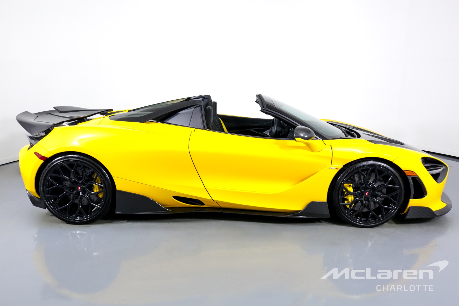 Used 2022 McLaren 720S Spider Performance | Charlotte, NC