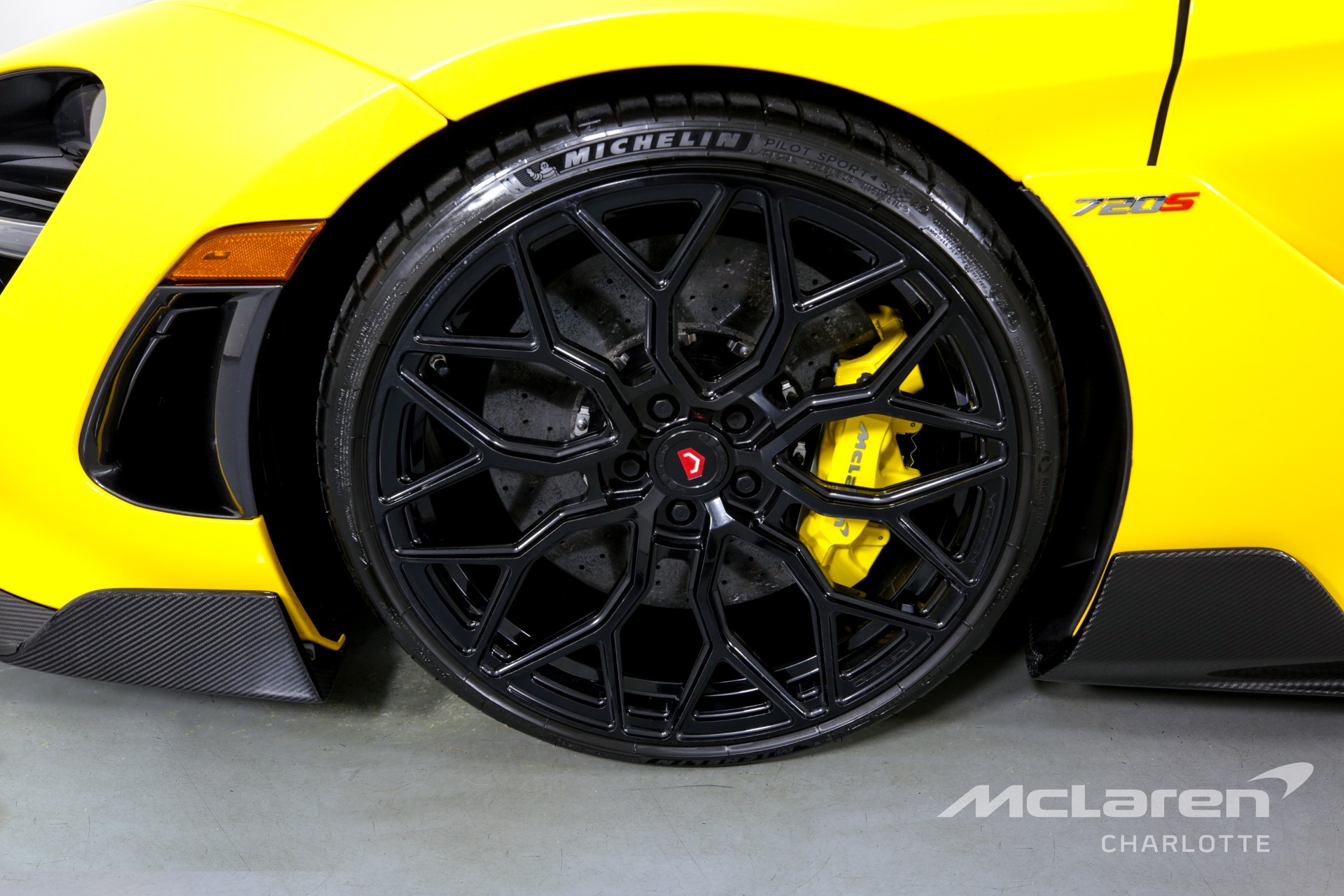 Used 2022 McLaren 720S Spider Performance | Charlotte, NC