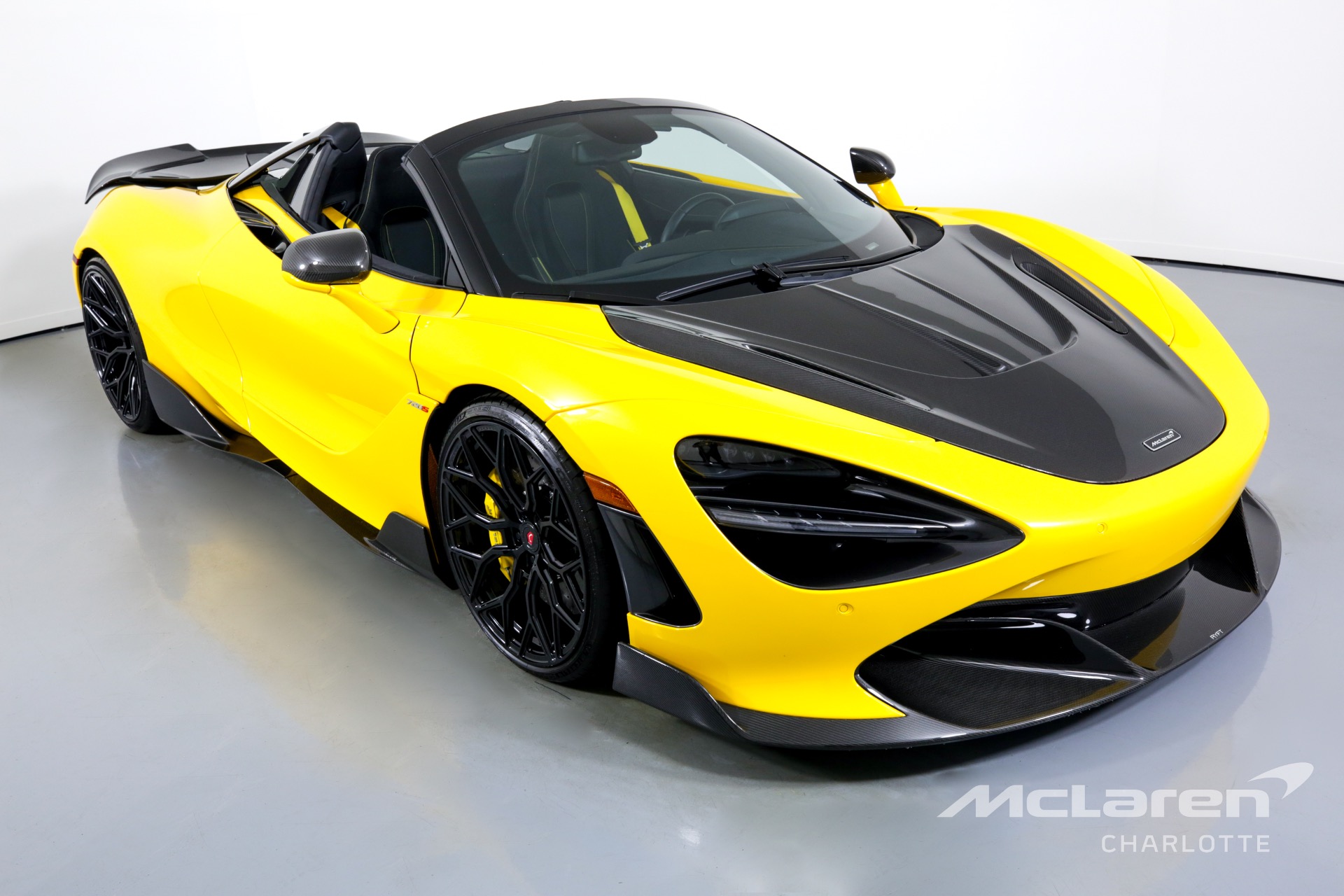 Used 2022 McLaren 720S Spider Performance | Charlotte, NC