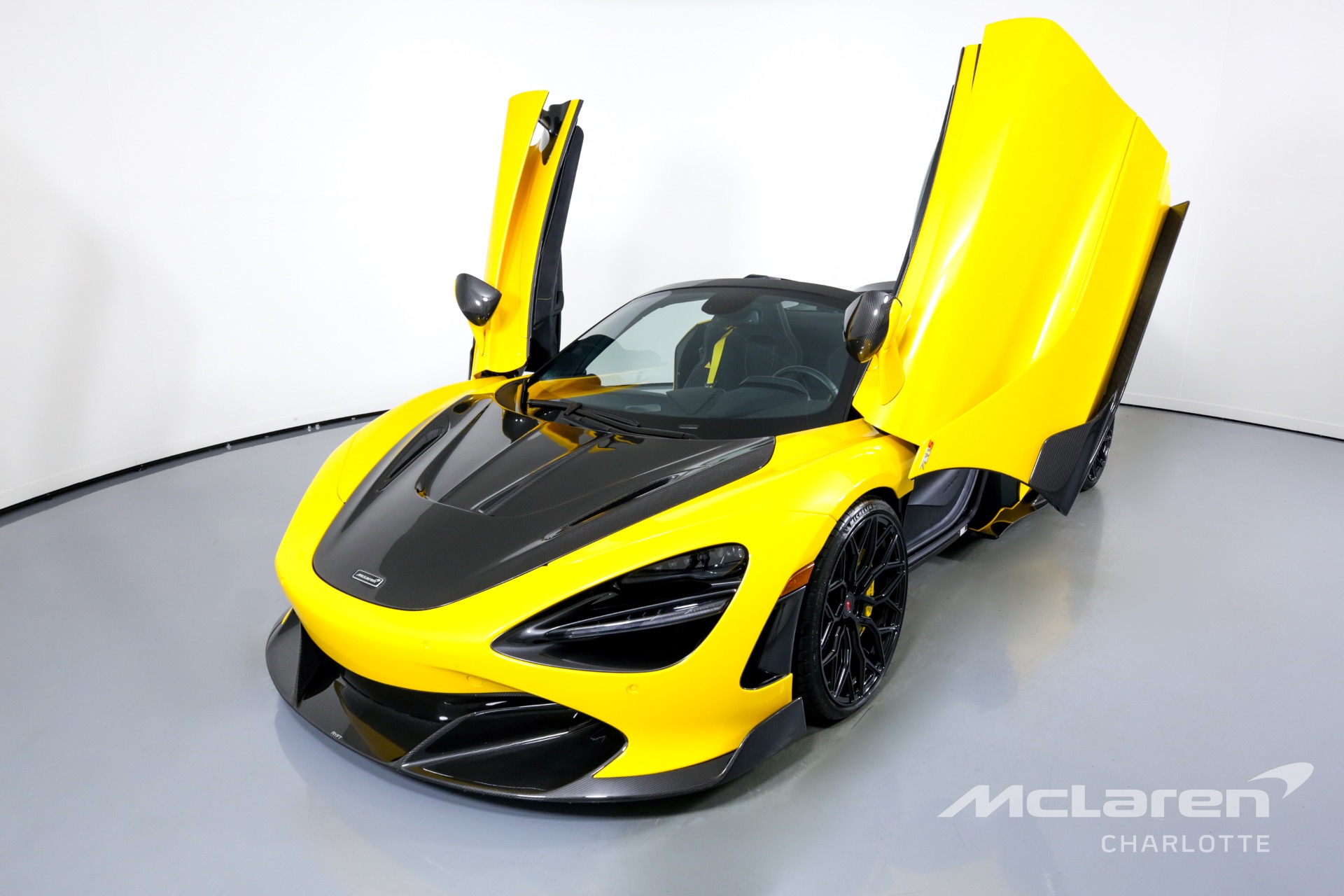 Used 2022 McLaren 720S Spider Performance | Charlotte, NC