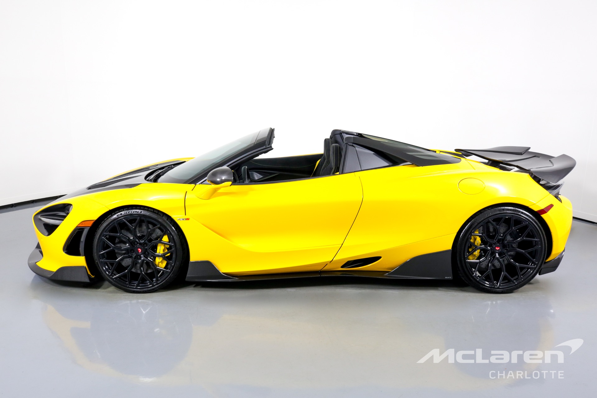 Used 2022 McLaren 720S Spider Performance | Charlotte, NC