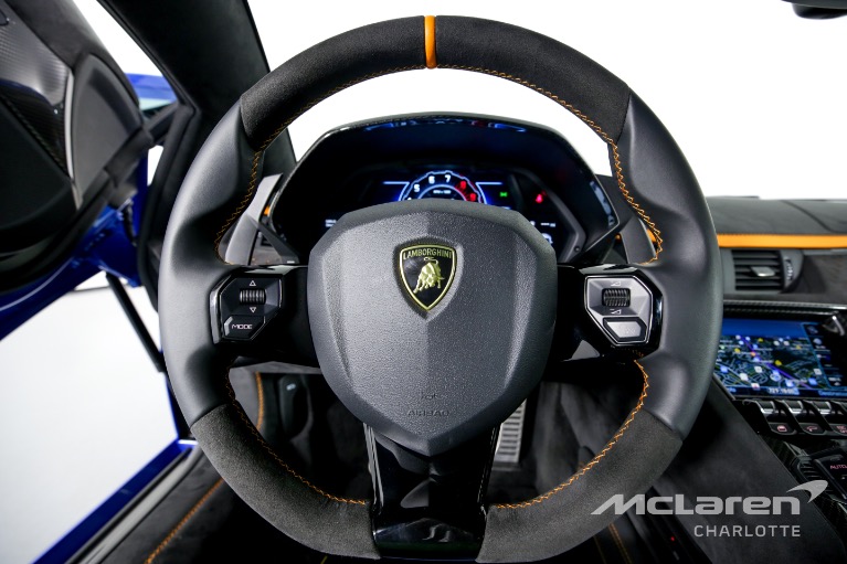 Used-2022-LAMBORGHINI-AVENTADOR-ULTIMAE