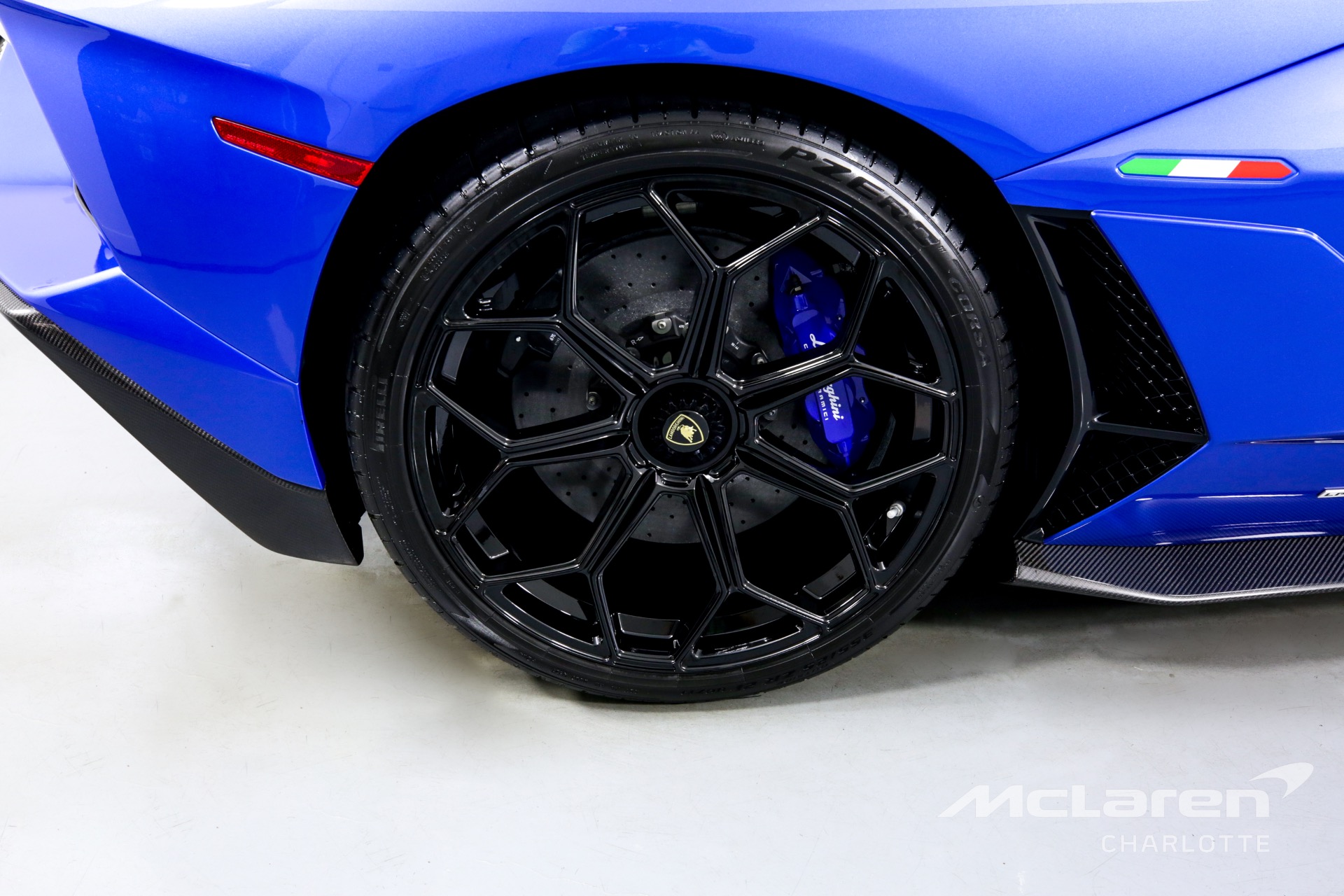 Used 2022 LAMBORGHINI AVENTADOR ULTIMAE | Charlotte, NC
