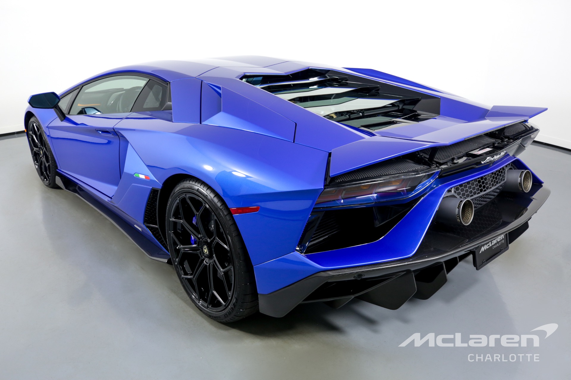 Used 2022 LAMBORGHINI AVENTADOR ULTIMAE | Charlotte, NC