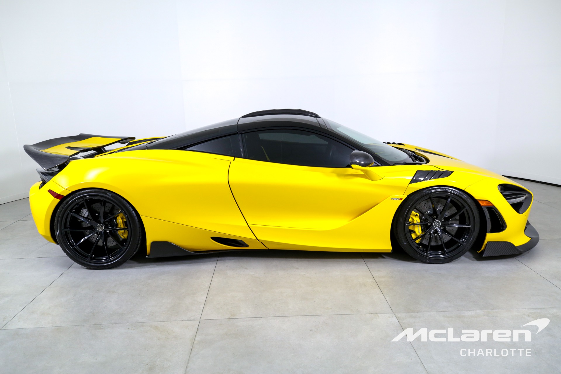 Used 2018 McLaren 720S Performance | Charlotte, NC