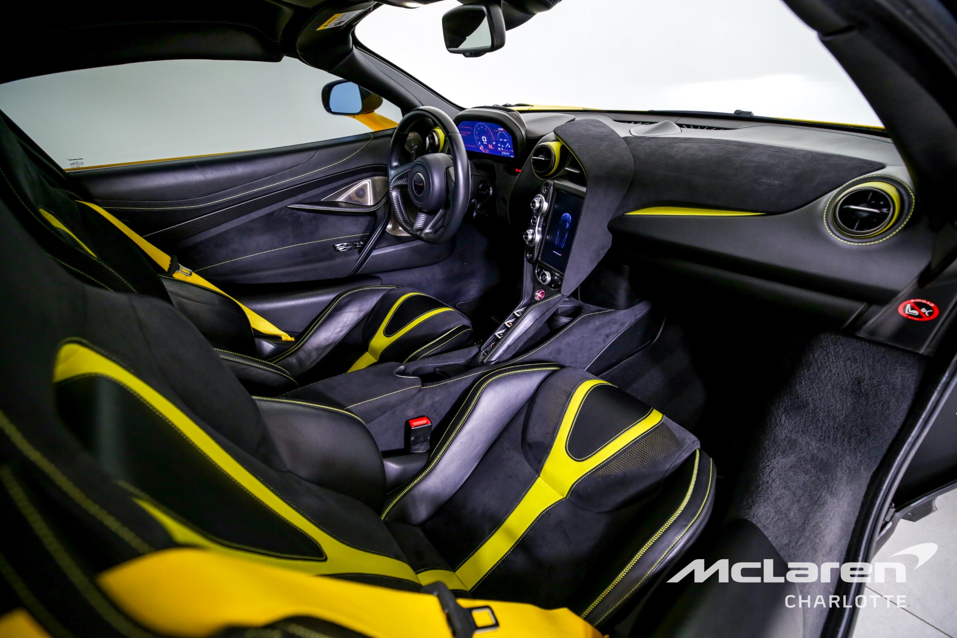 Used 2018 McLaren 720S Performance | Charlotte, NC