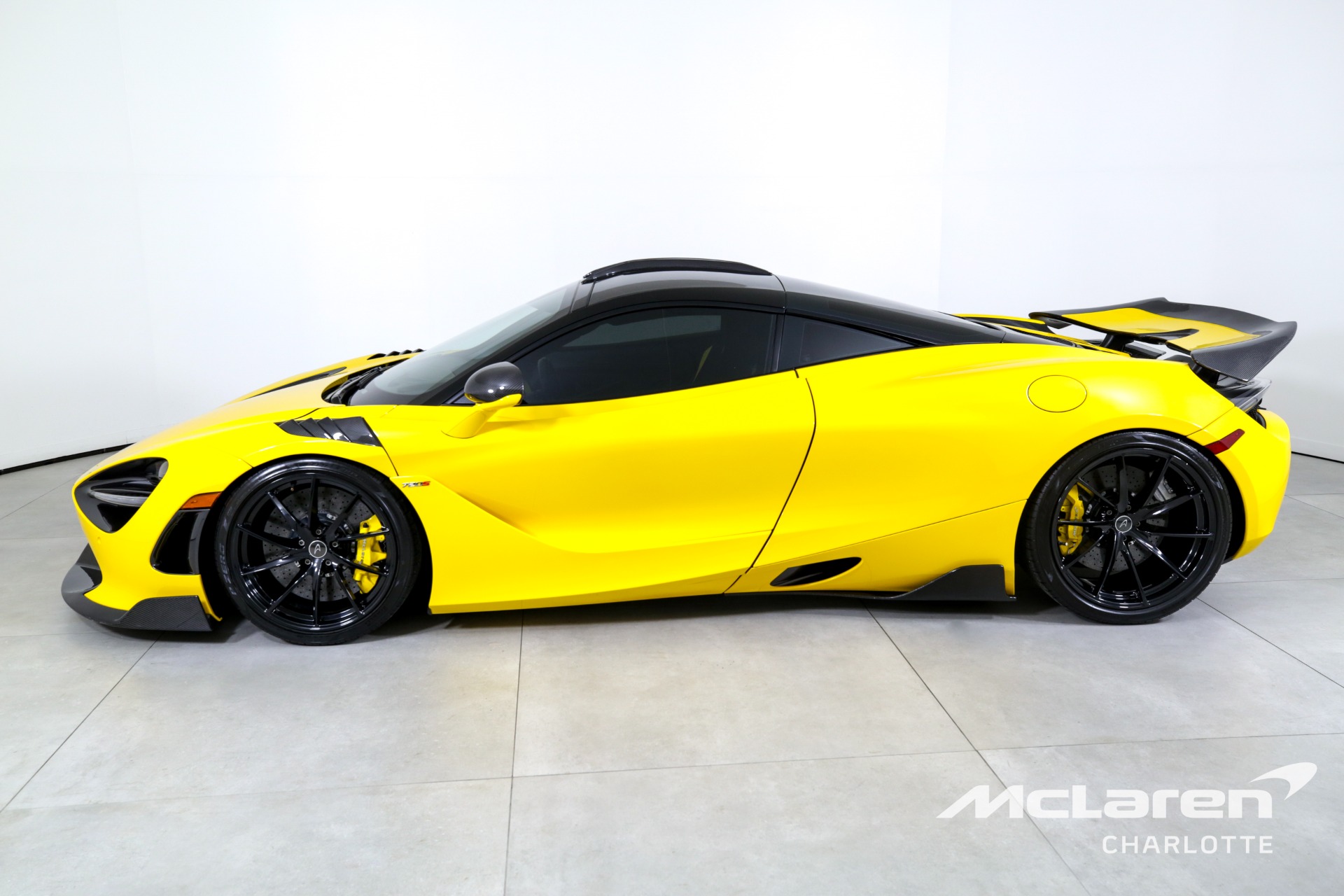Used 2018 McLaren 720S Performance | Charlotte, NC