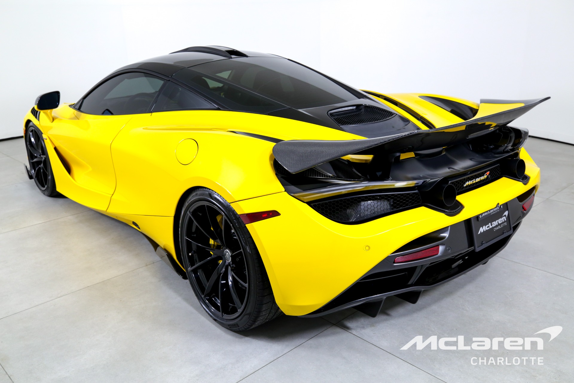 Used 2018 McLaren 720S Performance | Charlotte, NC