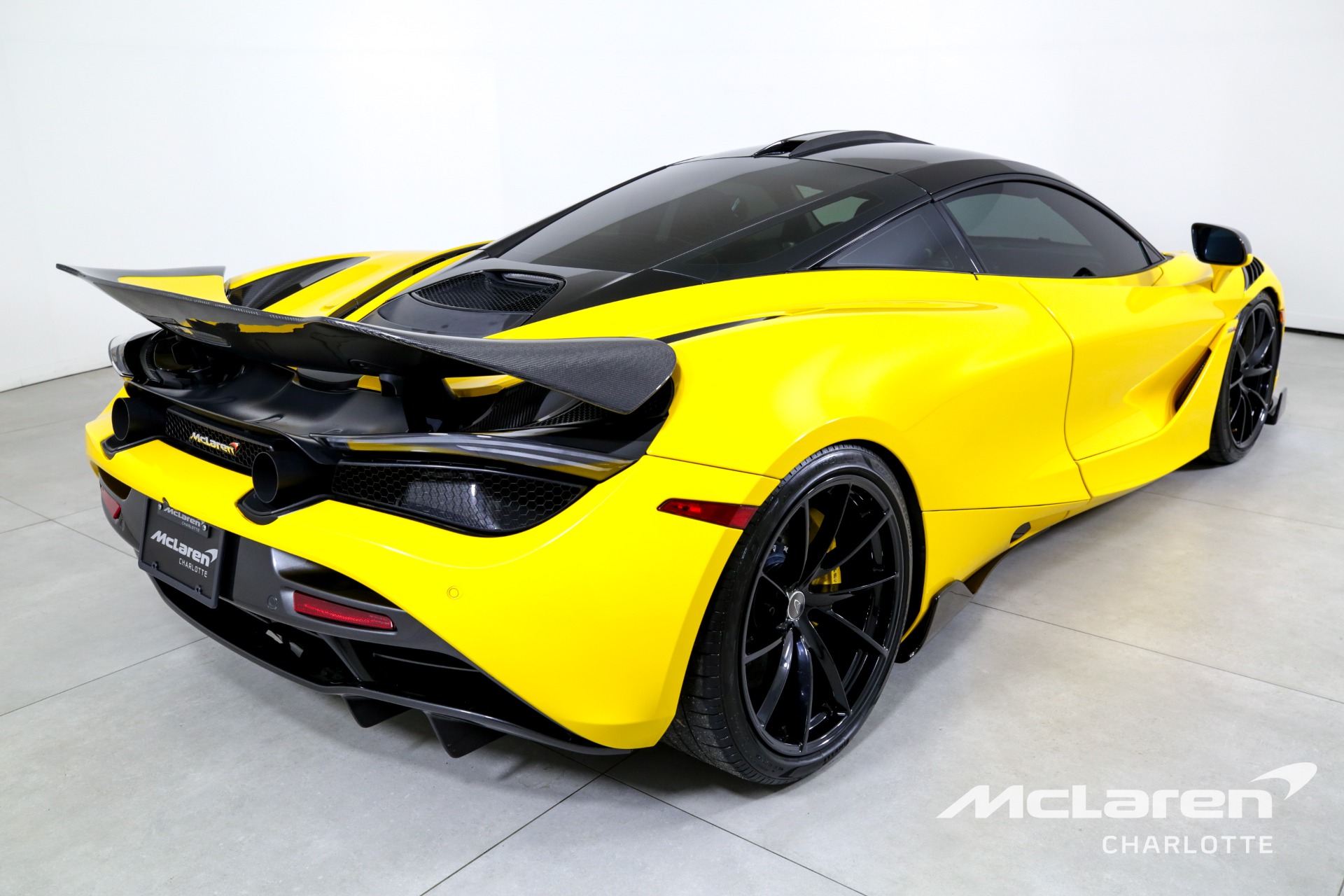 Used 2018 McLaren 720S Performance | Charlotte, NC