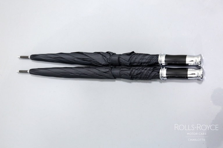 Used-2022-Rolls-Royce-Black-Badge-Cullinan-Black-Badge