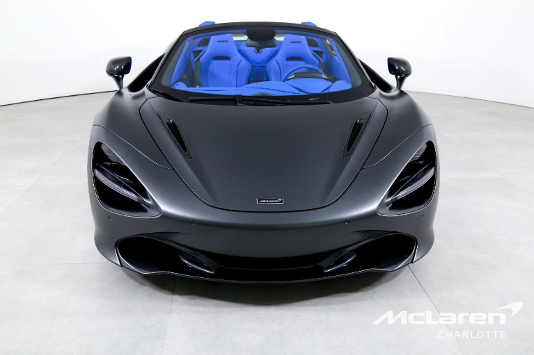 Used-2022-McLaren-720S-Spider-Performance
